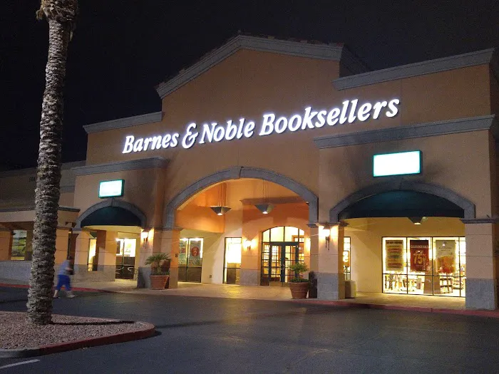 Barnes & Noble 6