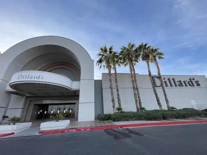 Dillard's 1