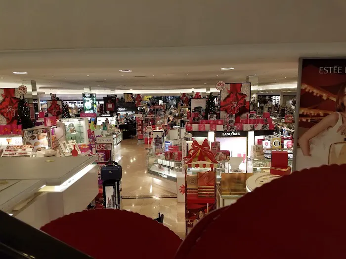 Dillard's 4