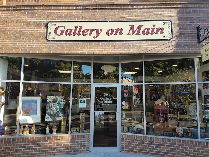 Gallery On Main 9