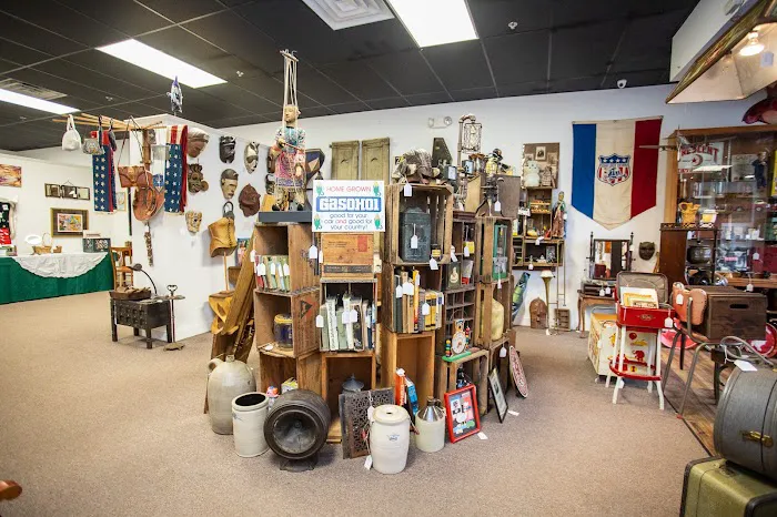 Gallery On Main 8