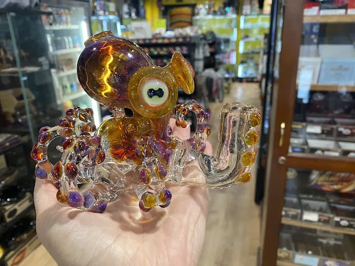Urban Chaos Smoke Shop 3