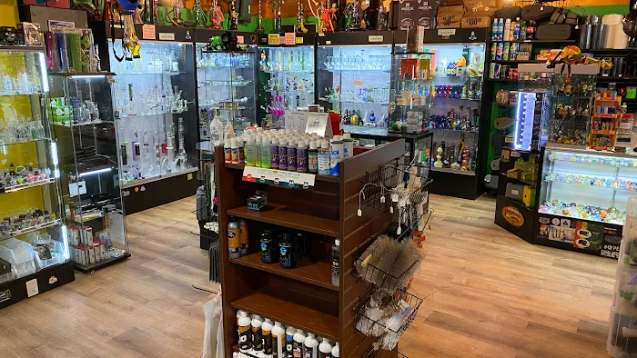 Urban Chaos Smoke Shop 9