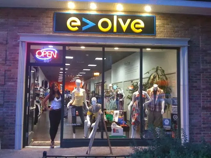 Evolve Clothing Gallery 3