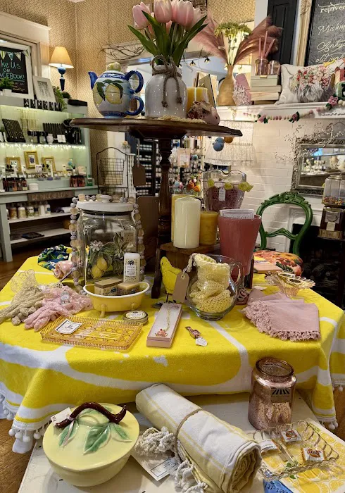 Junk Mama's General Store 6