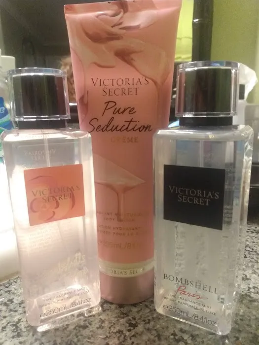 Victoria's Secret & PINK by Victoria's Secret 9