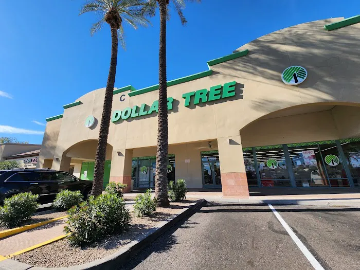 Dollar Tree 4