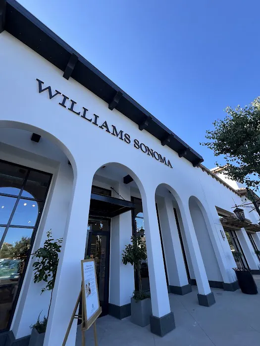Williams-Sonoma 1