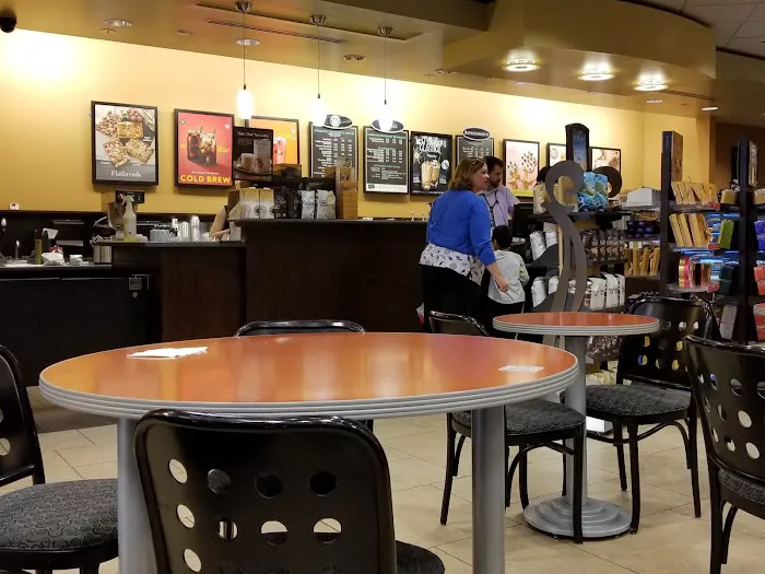 Barnes & Noble 6