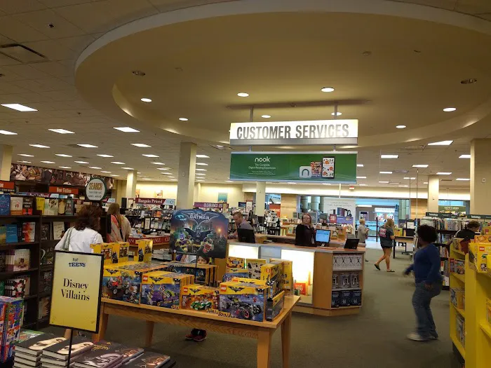 Barnes & Noble 7