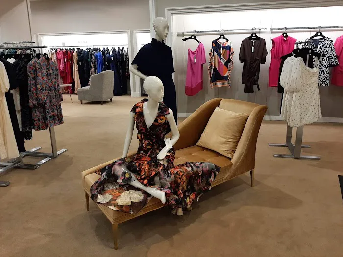 Saks Fifth Avenue 3