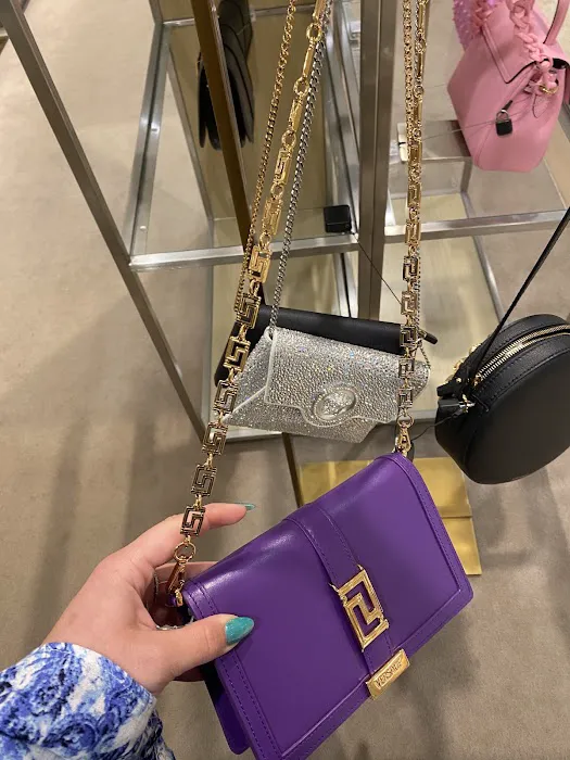Saks Fifth Avenue 7