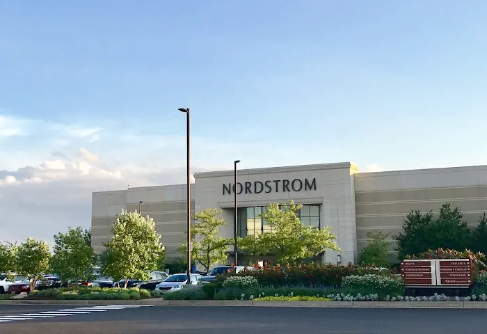 Nordstrom 0