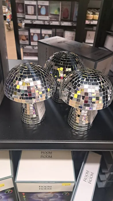 Five Below 7