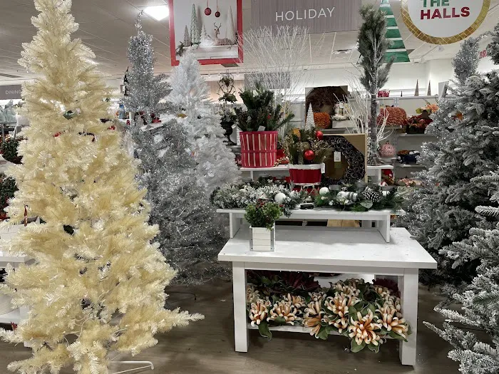 HomeGoods 9