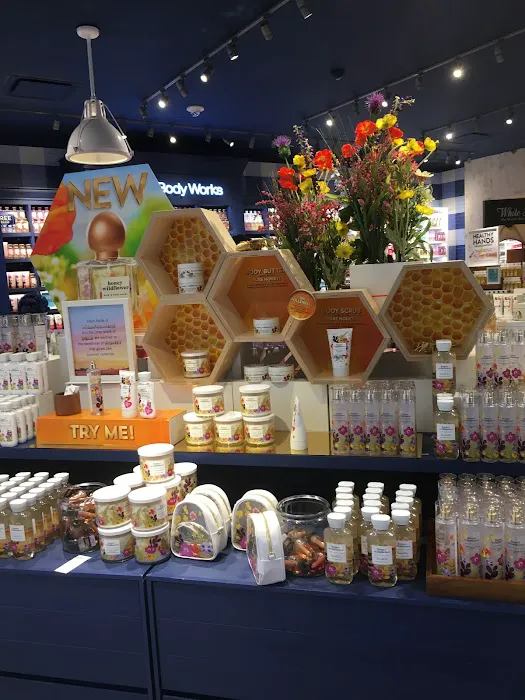 Bath & Body Works 7
