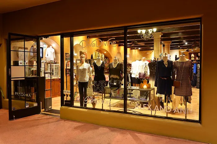 Diva Divine Boutique 5