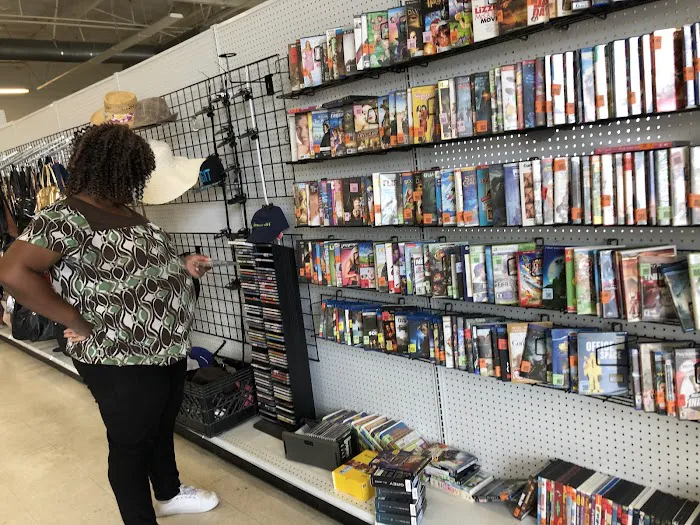 Angel View Resale Store - Temecula 4