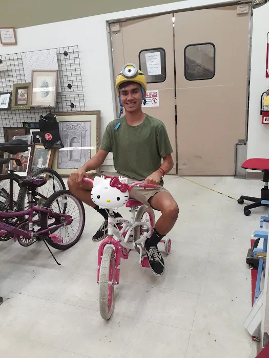 Angel View Resale Store - Temecula 1