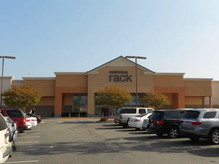 Nordstrom Rack 0