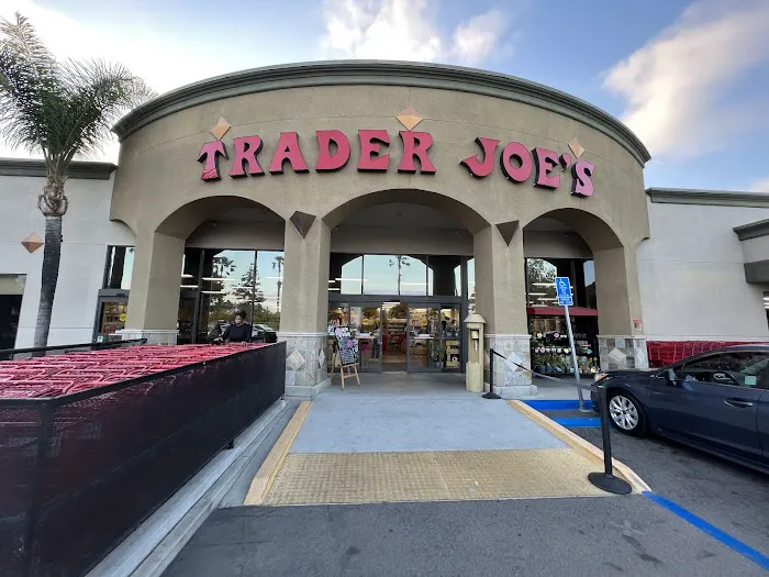 Trader Joe's 0