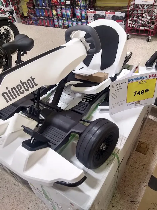 BrandsMart USA 3