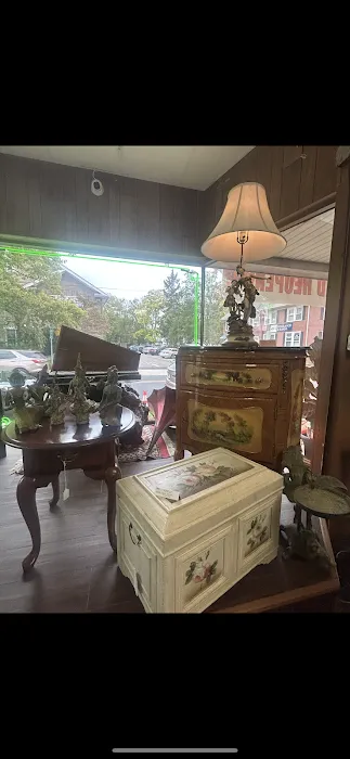 Main Street Antique Center 7