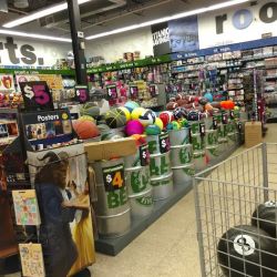 Five Below ico