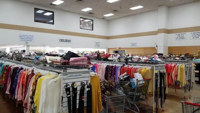 Red White & Blue Thrift Store 7