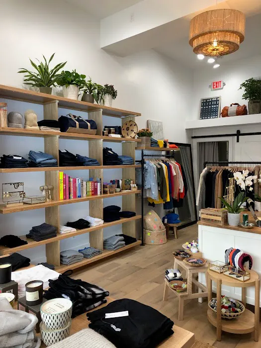 Lovebirds Boutique 7