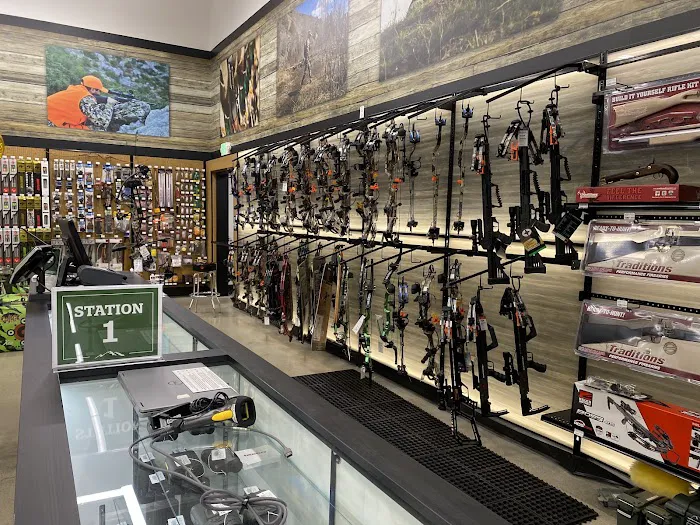 Sportsman's Warehouse 8