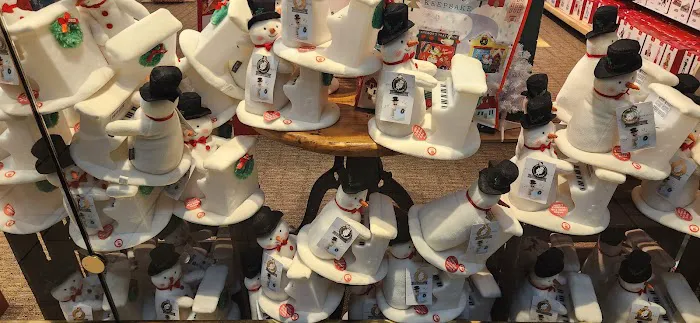 Amy's Hallmark Shop 1