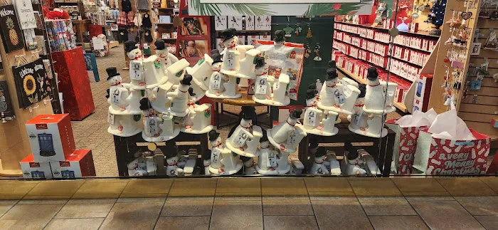 Amy's Hallmark Shop 5