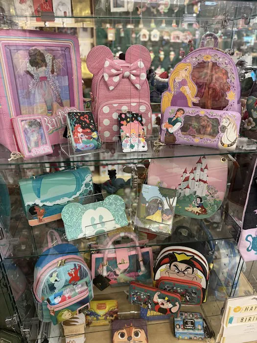 Giftive 9