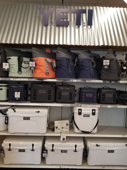 Curry Ace Paint & Hardware 7