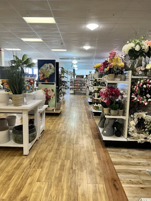 T.J. Maxx & HomeGoods 4
