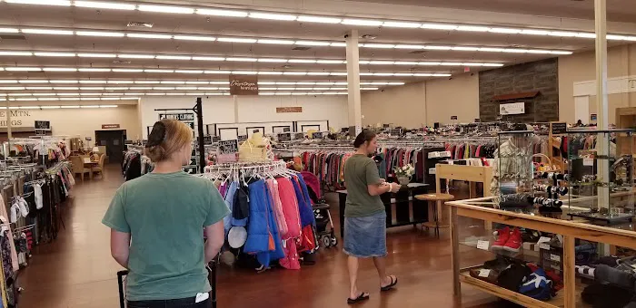 New Horizons Thrift Store 5