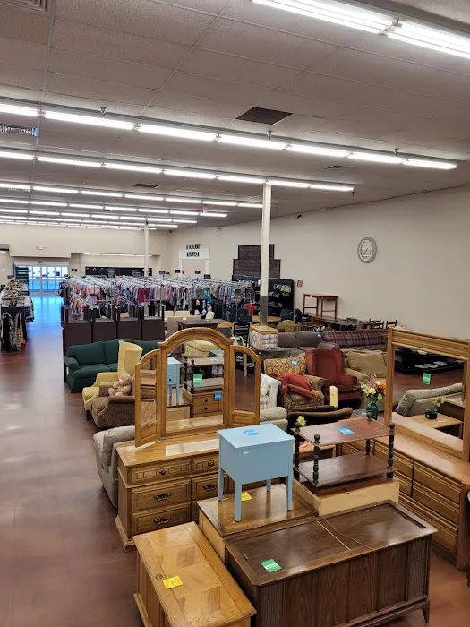 New Horizons Thrift Store 8