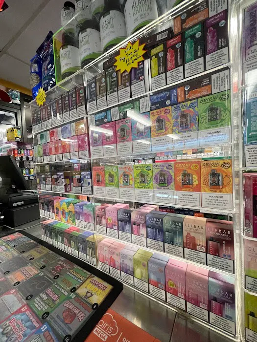 Break time Gas Plus Smoke & Vape Shop 7