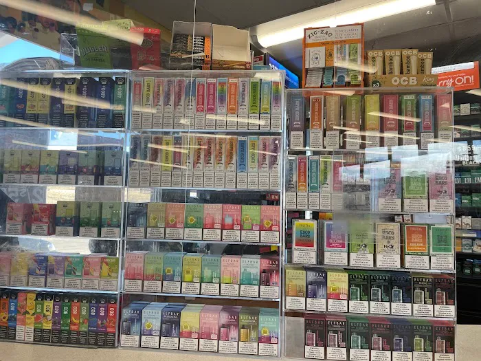 Break time Gas Plus Smoke & Vape Shop 5