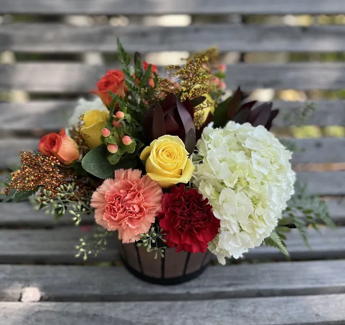 Bloomtastic Flower Shop 7