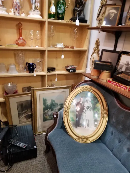 Downtown Treasure Marketplace 3