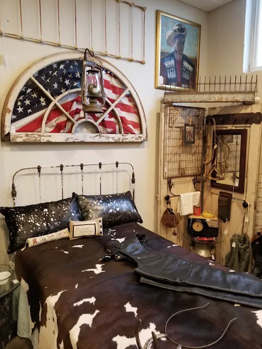 Downtown Treasure Marketplace 4