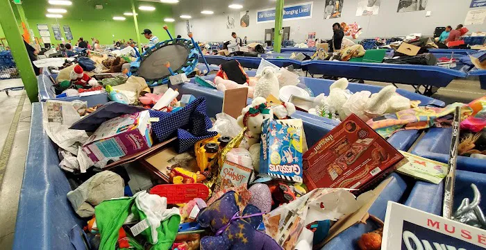 Goodwill Outlet and Donation Center 2