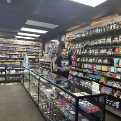 Popular Smoke and Vape ico