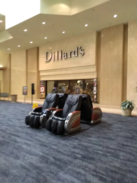 Dillard's 7