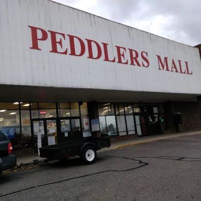 Outer Loop Peddlers Mall