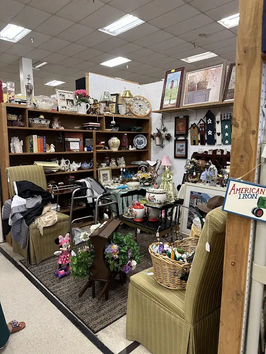 Outer Loop Peddlers Mall 8