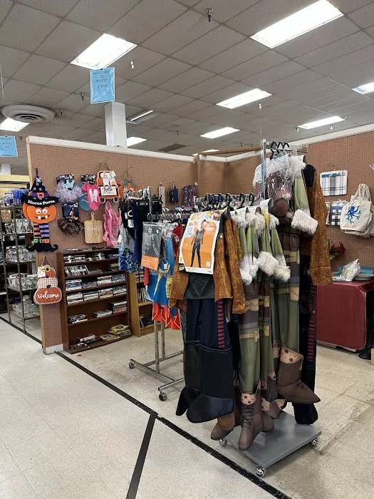 Outer Loop Peddlers Mall 6