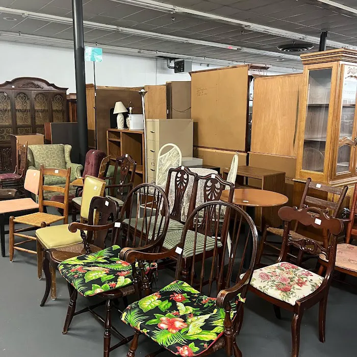 City Store + Outreach Center 6